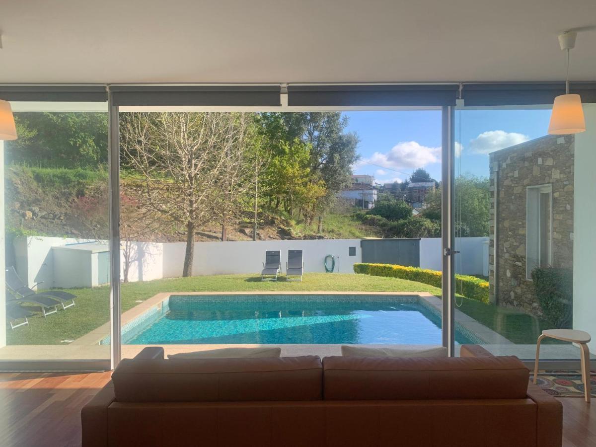 Villa Do Val Seixas - Piscina Privada Exterior photo